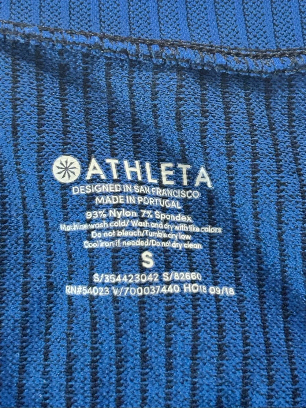 Athleta Two-Tone Ribbed Long-Sleeve Top in Royal Blue and Navy - Picture 4 of 7